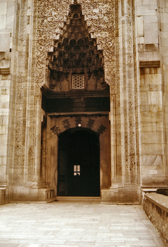 Vorschaubild Yesil Camii (Grüne Moschee), Eingangsportal